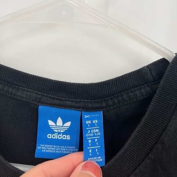 Adidas Vintage Black/White Logo Short Sleeve T-Shirt Large - Picture 4 of 4